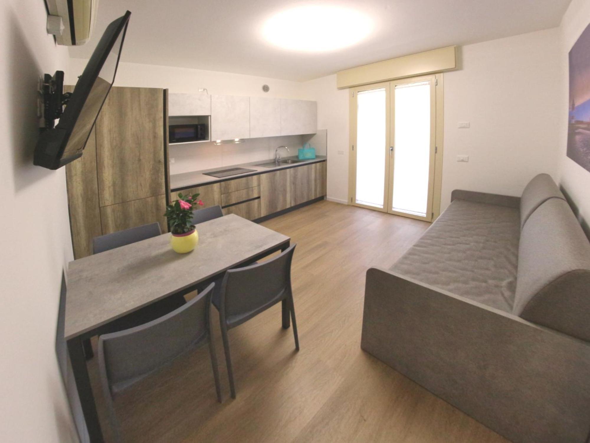 Burello Apartment Lignano Sabbiadoro Ngoại thất bức ảnh